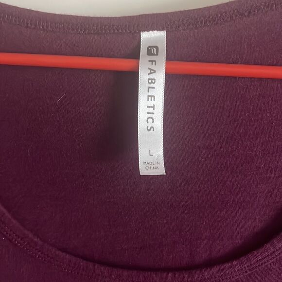 Women’s Fabletics long sleeve large / B18 - Picture 2 of 5